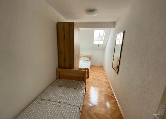 Family Apartment Tara